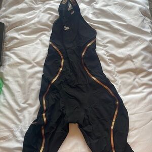 speedo pure intent kneeskin